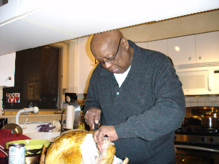 daddy carving turkey